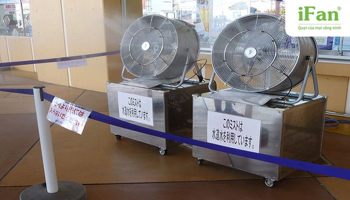 Một trong những nguyên mẫu quạt hơi nước được trưng bày tại Nhật